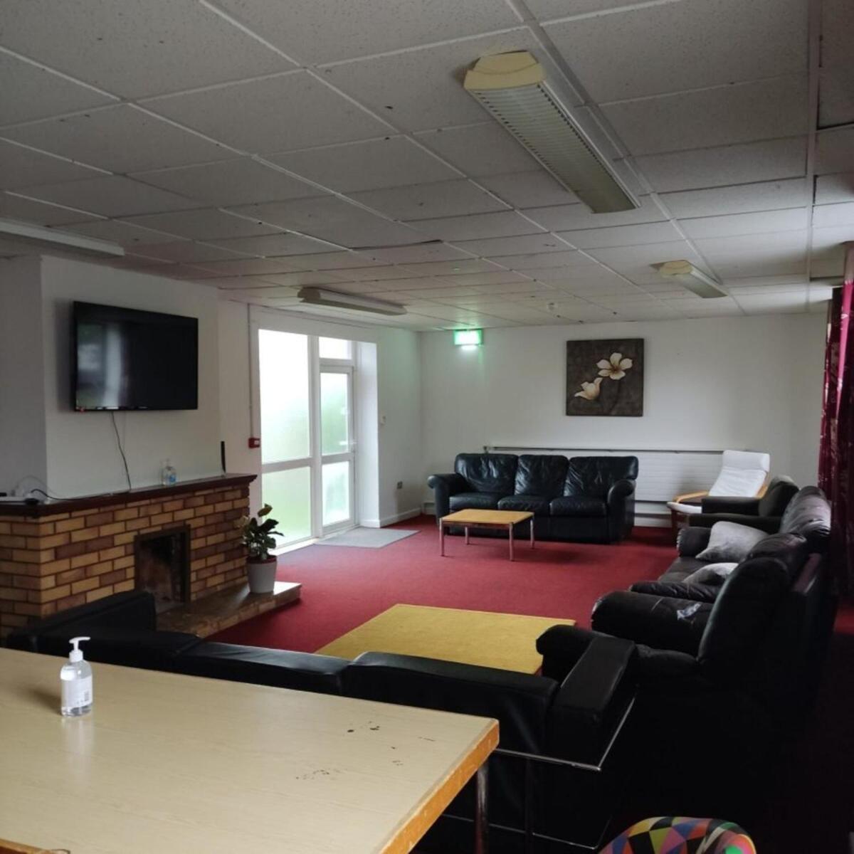 Pleasant Budget Friendly 6 Bed Shared Room Dublin * Dublin